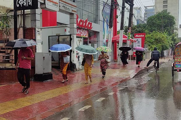 Depression in Bay likely to intensify, forecast of rain for whole day