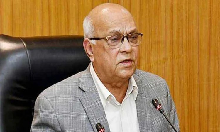Microcredit's humanistic philosophy makes world hopeful: Farooq
