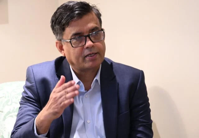 Bangladesh expedites efforts with UK to recover stolen assets: Alam