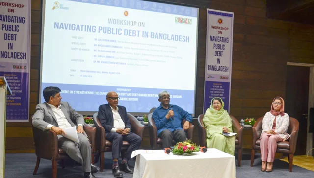 Salehuddin for refraining from approving unnecessary projects