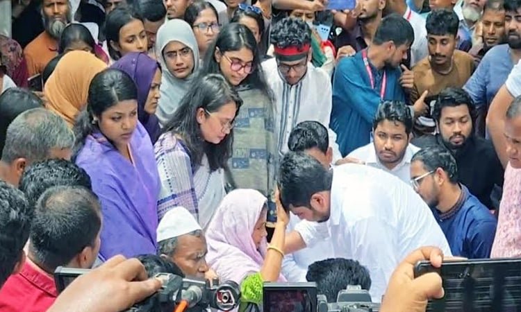 NCP's July walkathon begins with blessings from martyr Abu Sayeed's mother